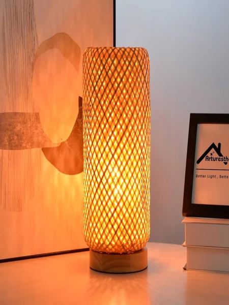 Eco Friendly Bamboo Made Round Shaped Table Lamp Shaded