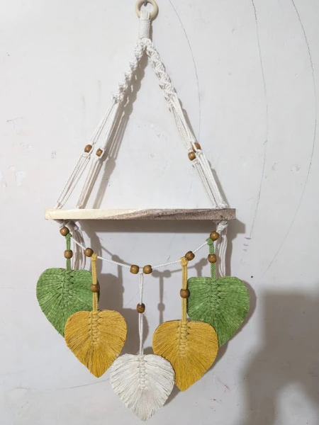 wall hanging shelf board